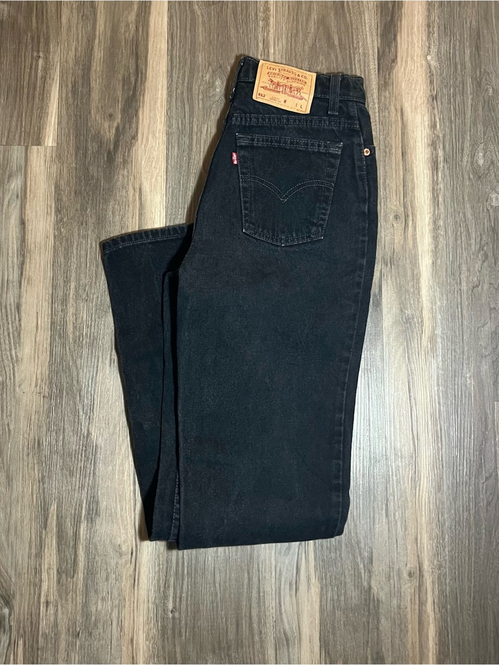 Vintage 90s Levi’s 512 Black High Rise Slim Fit Tapered Leg Denim Jeans 7 Long